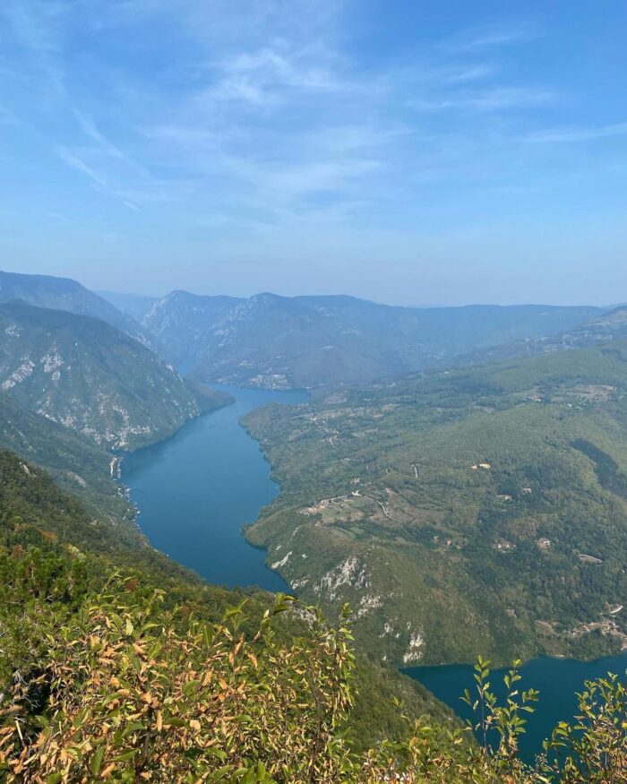 Pogled na jezero Perućac